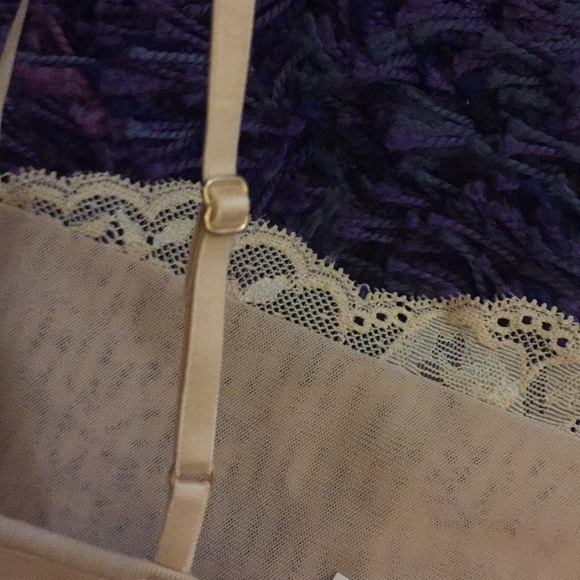 Banana Republic lace tank top - Picture 3 of 5